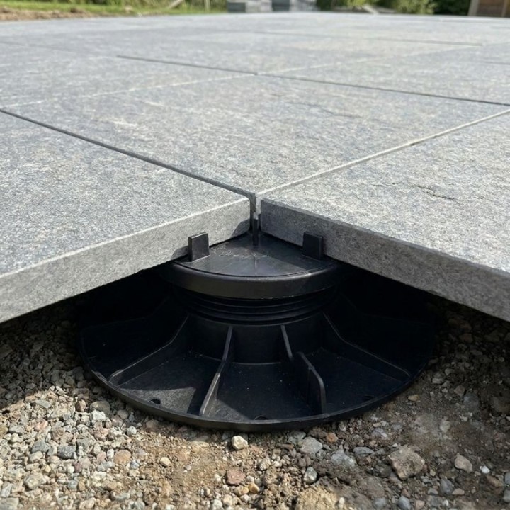 Plot autonivelant 29/39 mm terrasse dalle ESSENTIEL | Jouplast