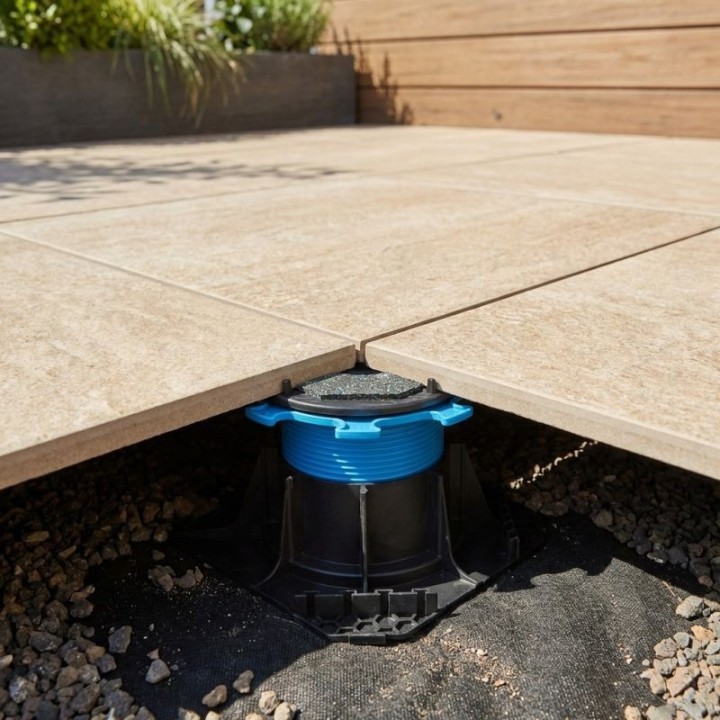 Plot réglable H80/130 mm terrasse dalle CLEMAN | Jouplast